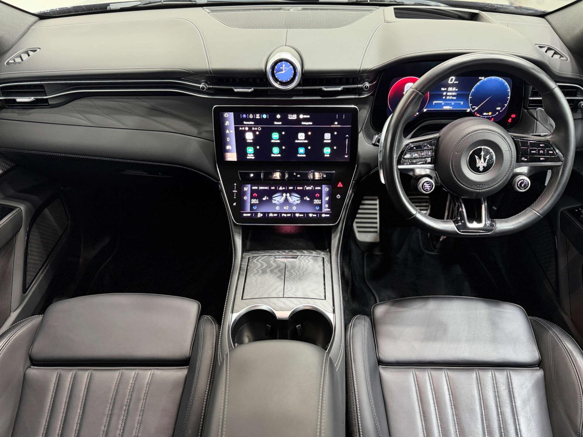 Maserati Grecale view 19
