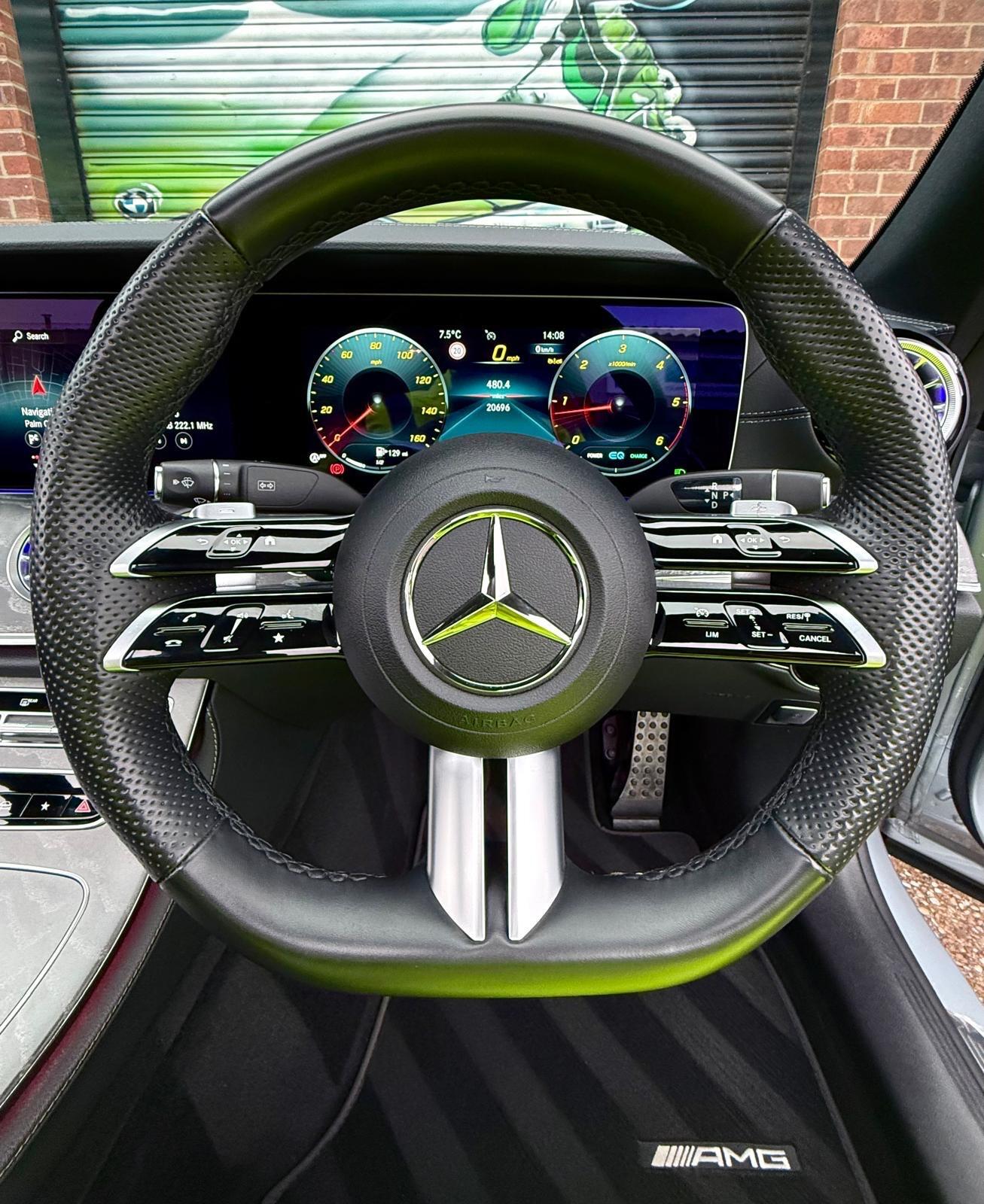 Mercedes-Benz E-Class view 99