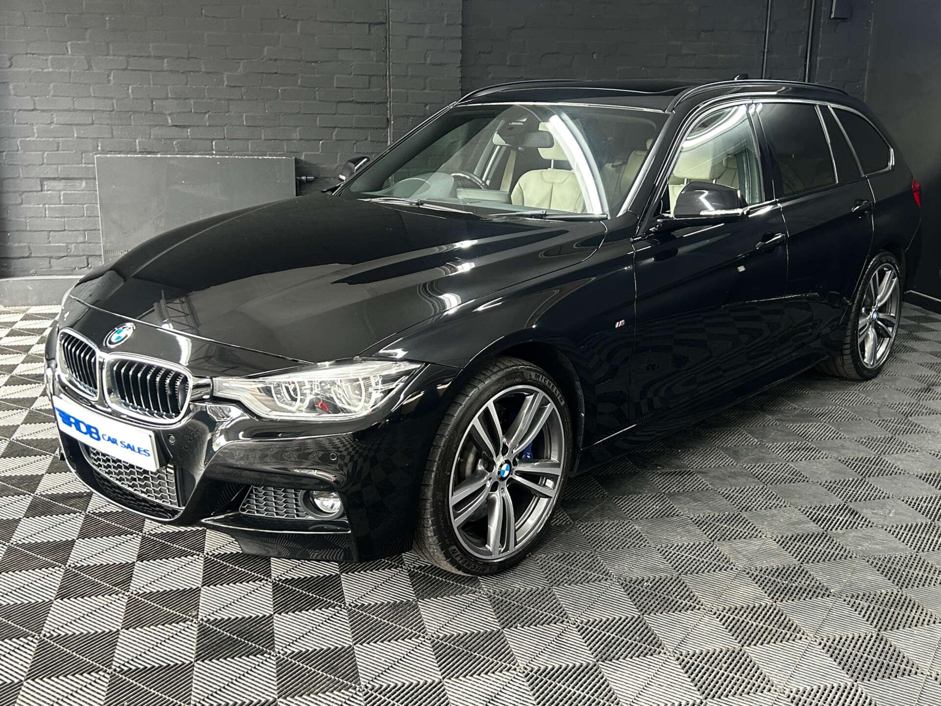 BMW 3 Series view 3