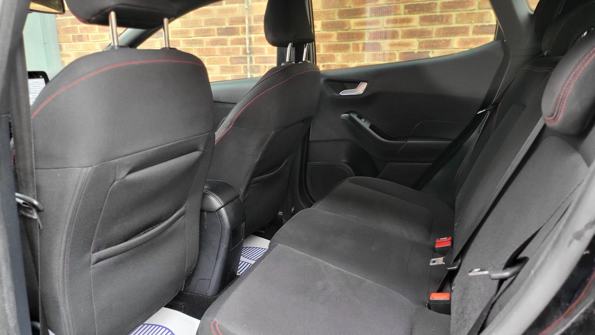 Ford Fiesta view 15