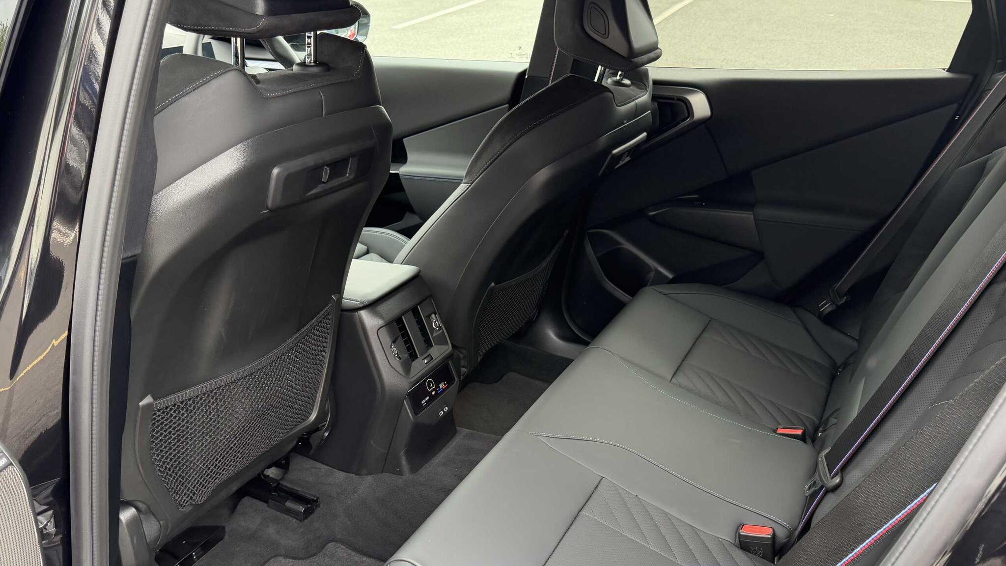 BMW X3 view 13