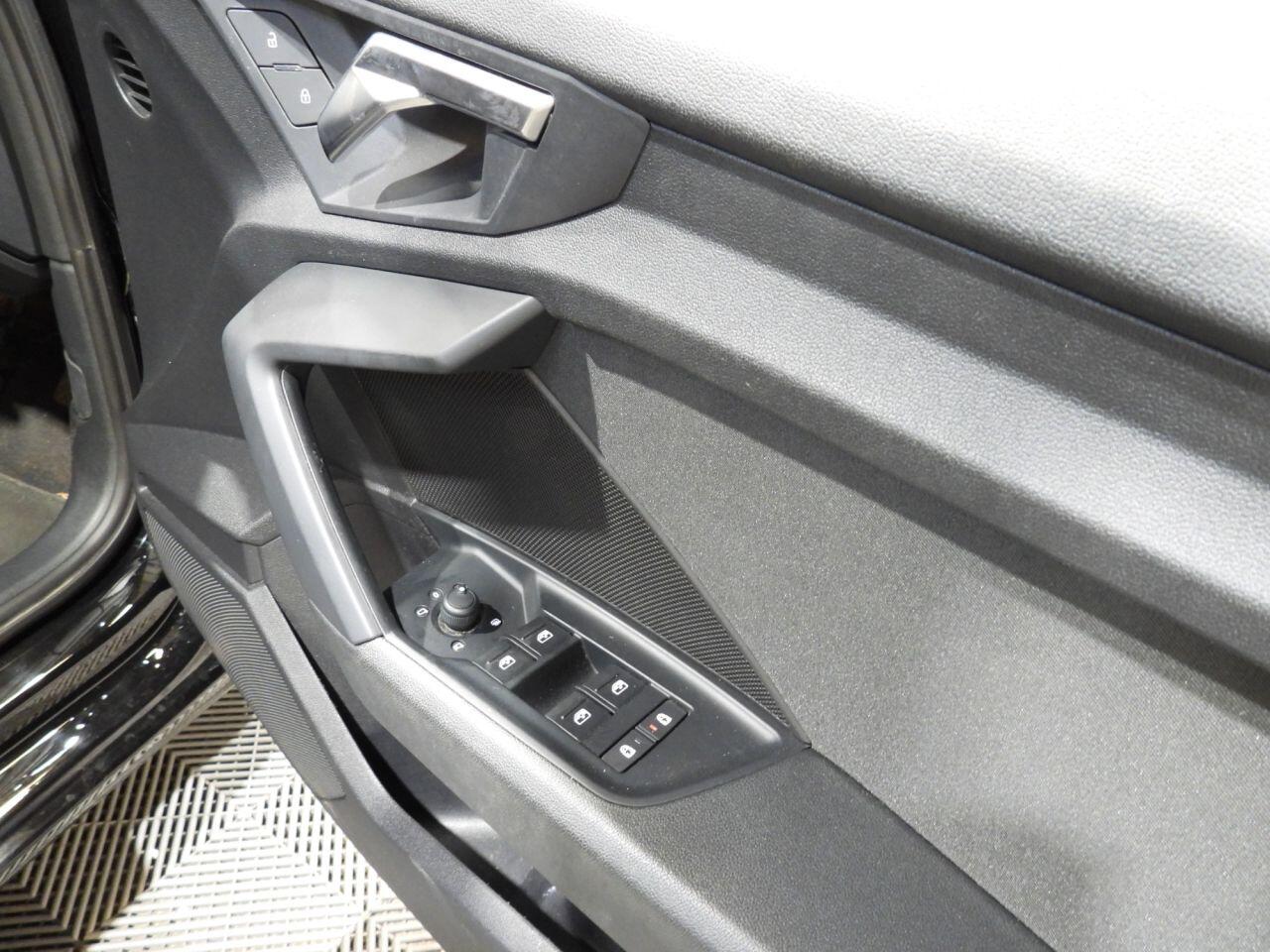 Audi A3 view 28