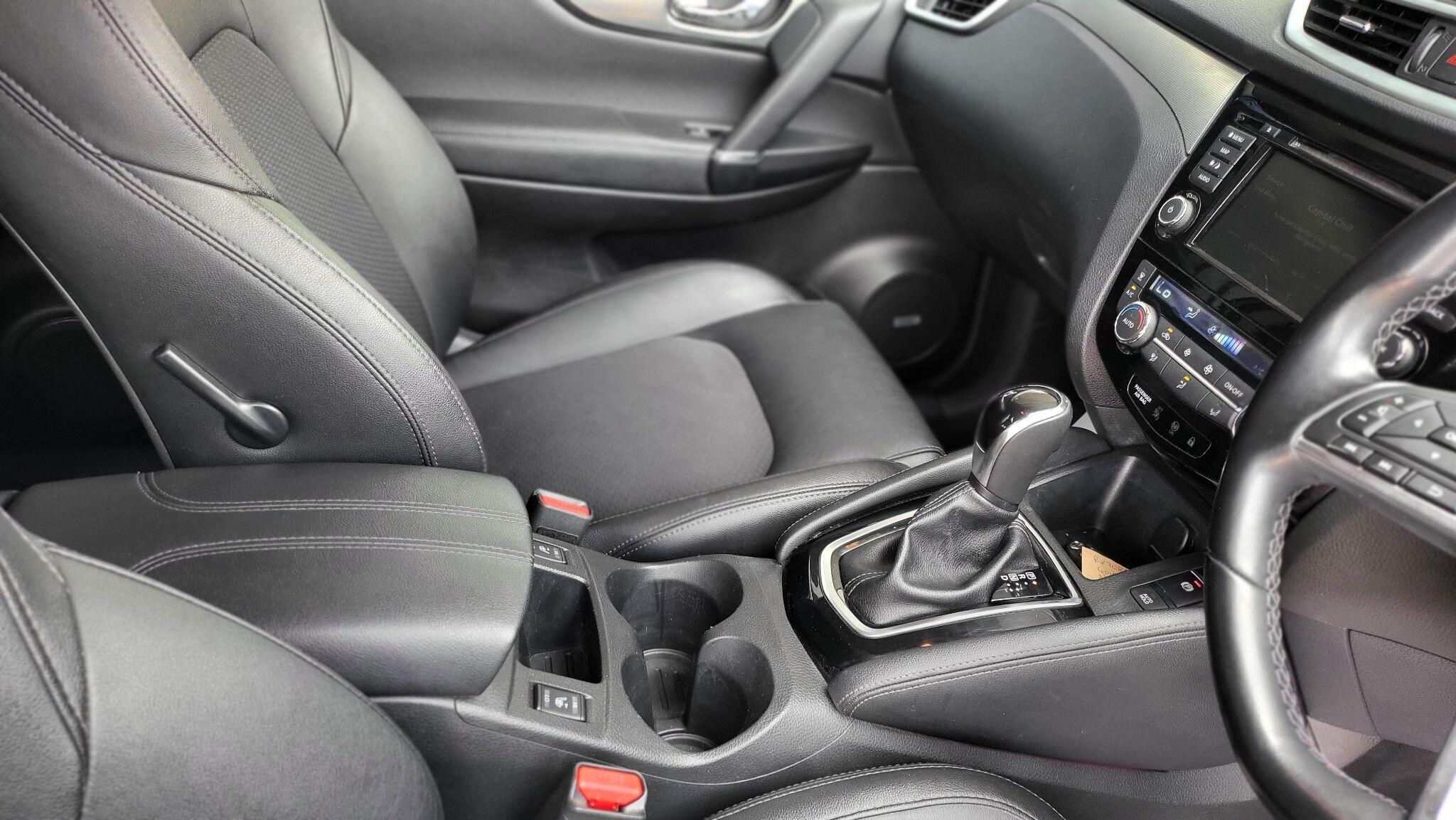 Nissan Qashqai view 18
