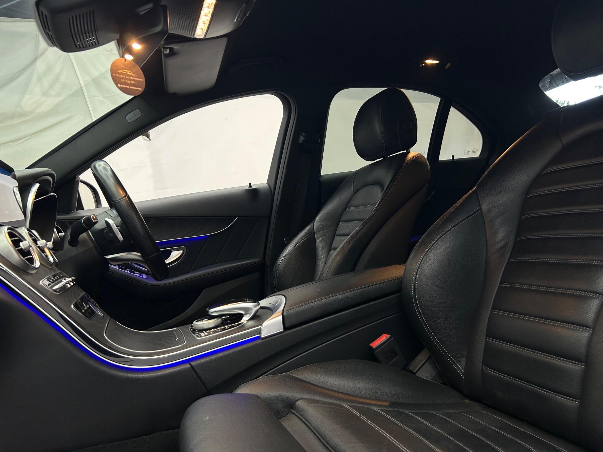 Mercedes-Benz C Class view 47