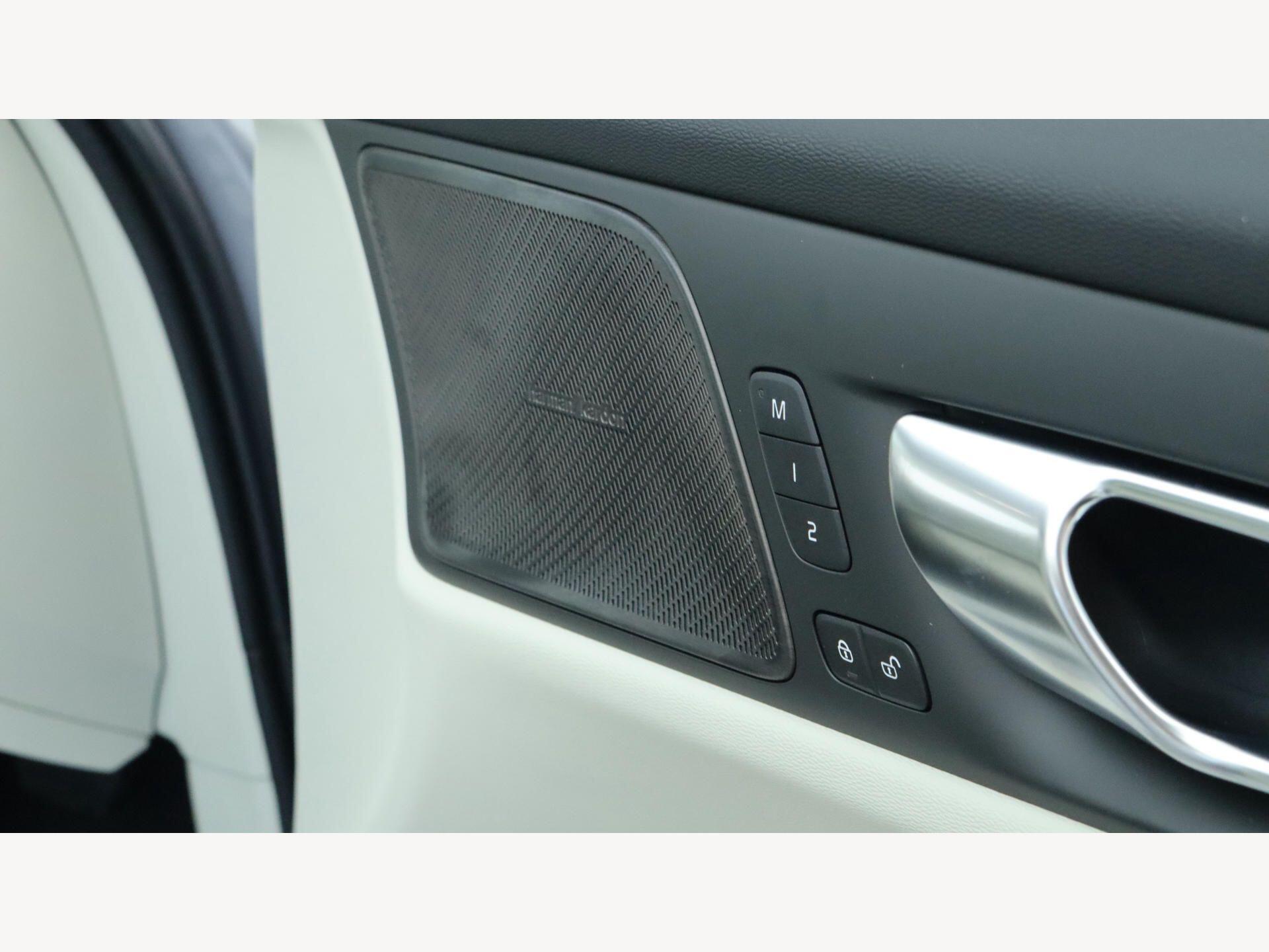 Volvo V60 view 33