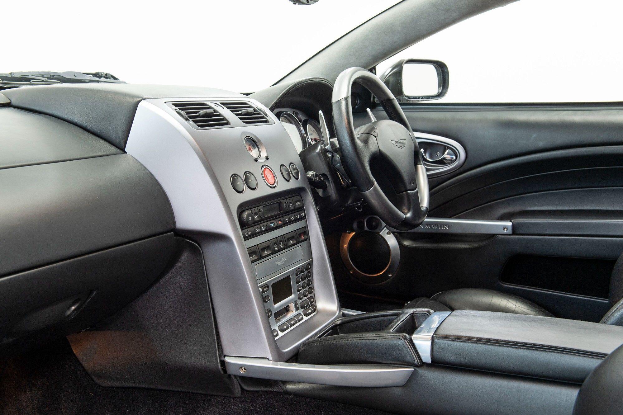 Aston Martin Vanquish view 20
