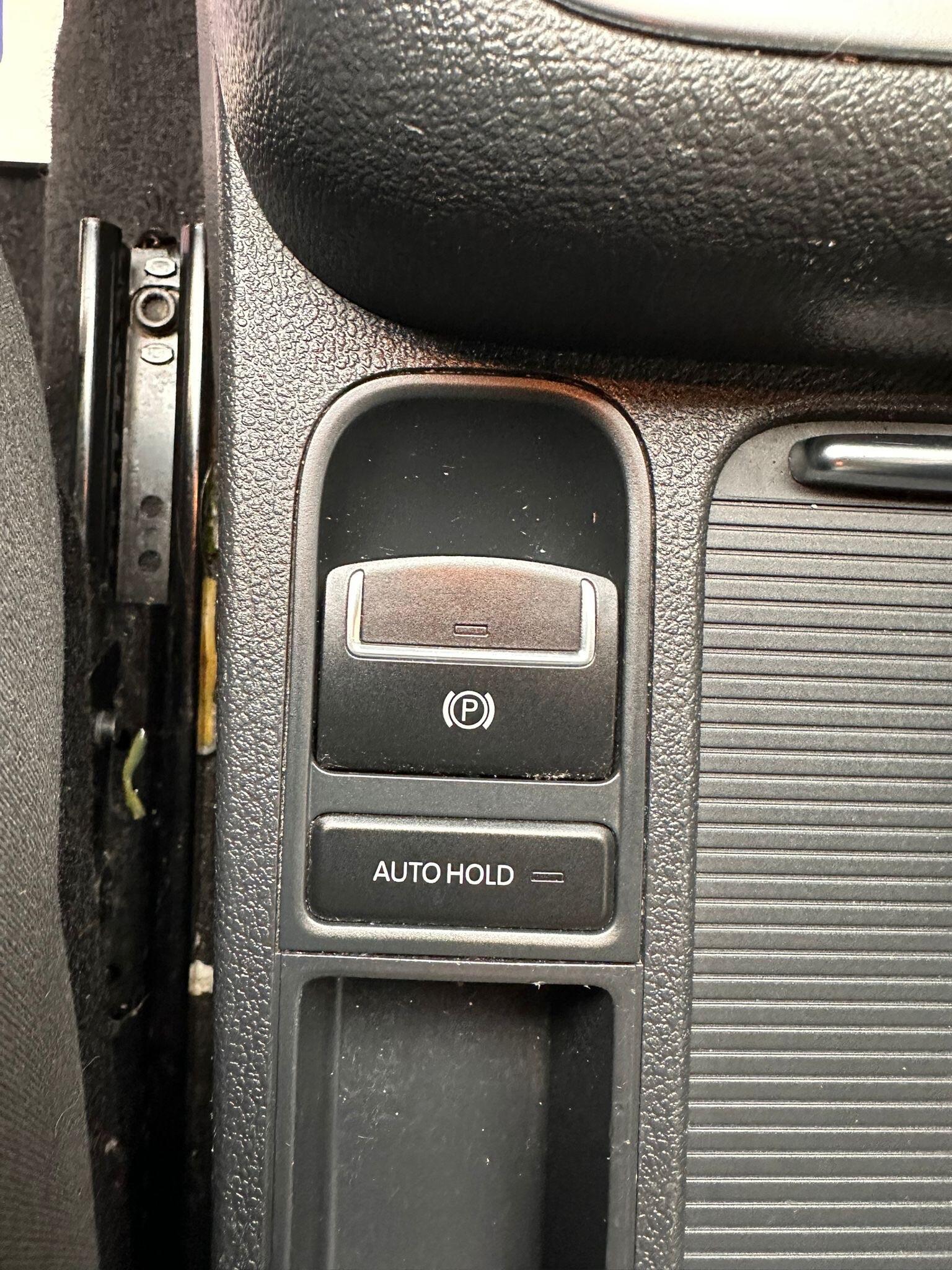 Volkswagen Tiguan view 30