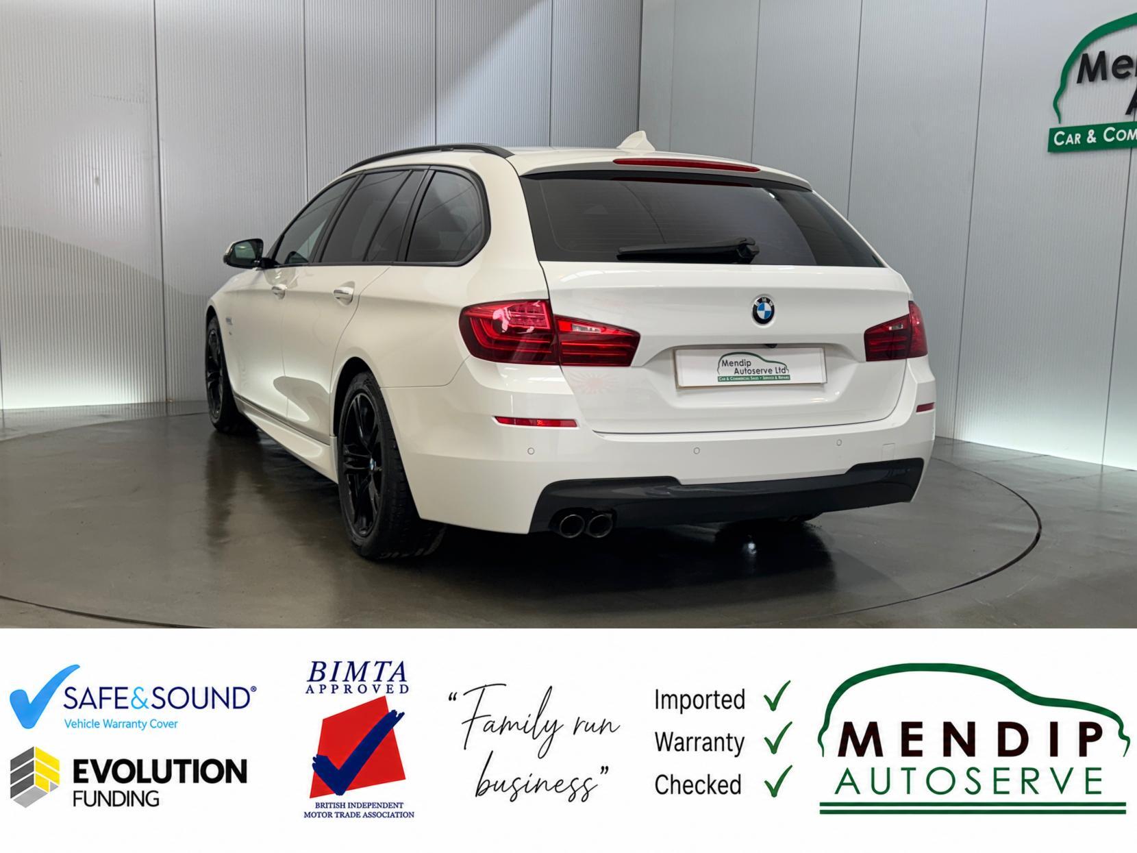 BMW 5 Series view 17