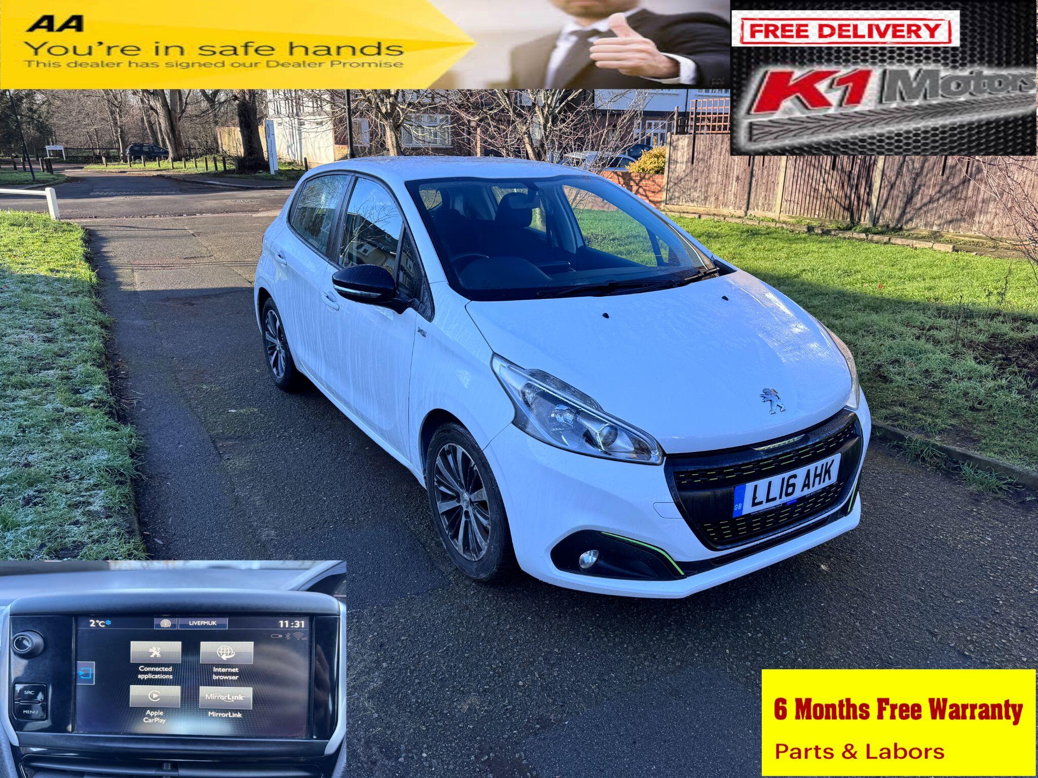 2016 Peugeot 208 image 1