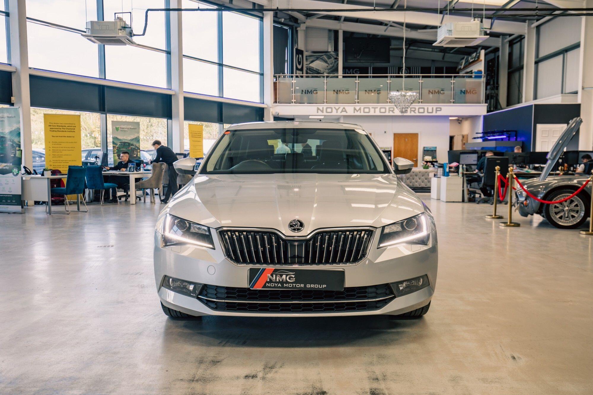 Skoda Superb view 22