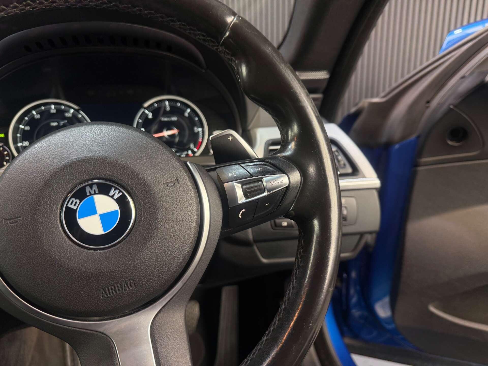 BMW 6 Series view 35