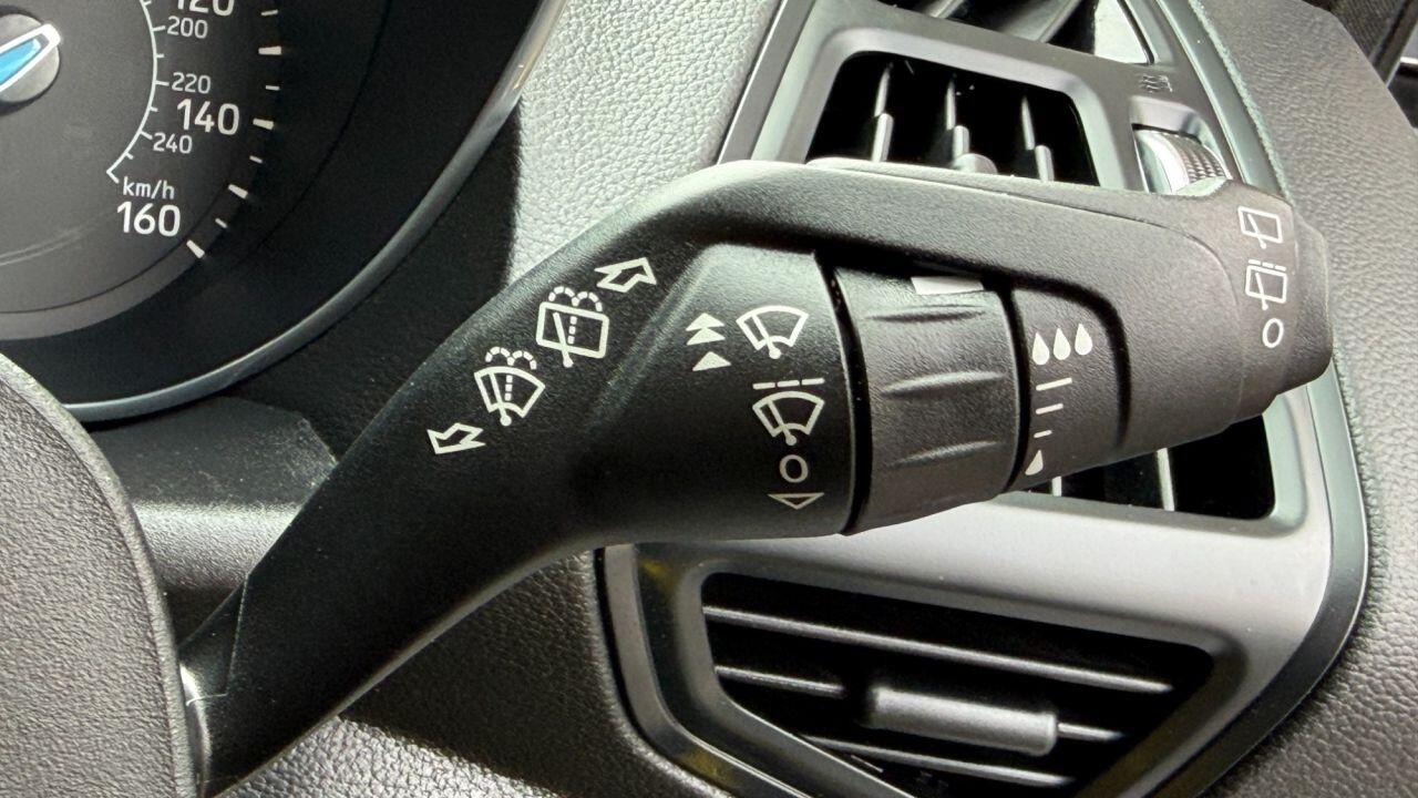 Ford C-Max view 30