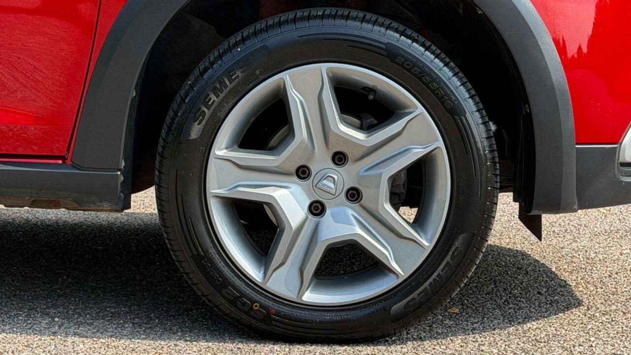 Dacia Sandero Stepway view 34