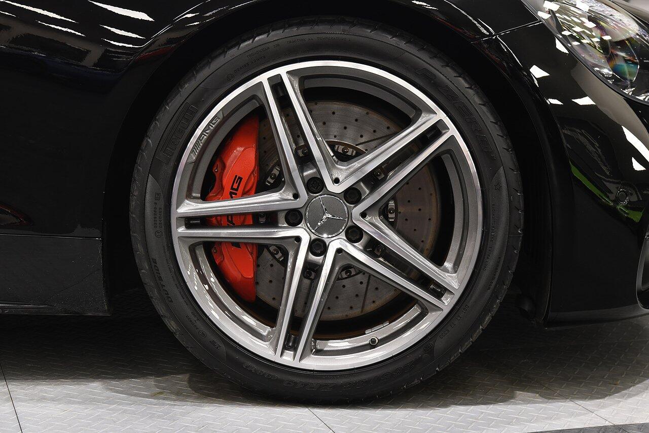 Mercedes-Benz AMG GT view 45