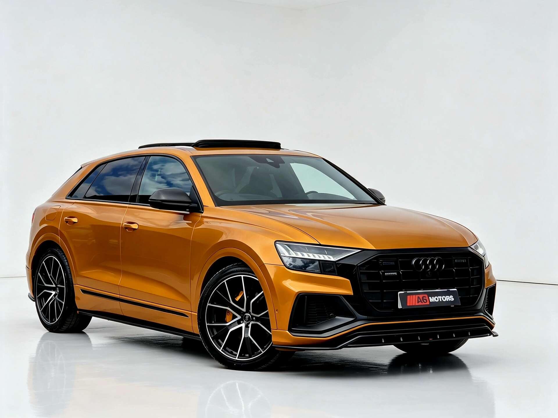 Audi Q8 view 5
