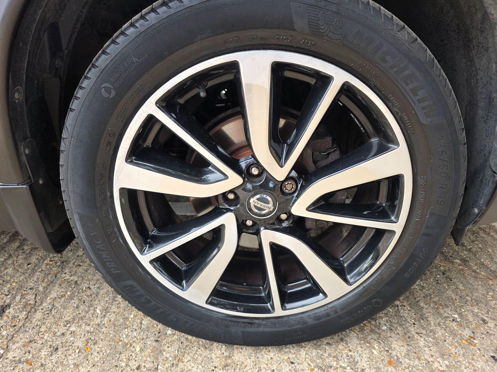 Nissan X-Trail view 39
