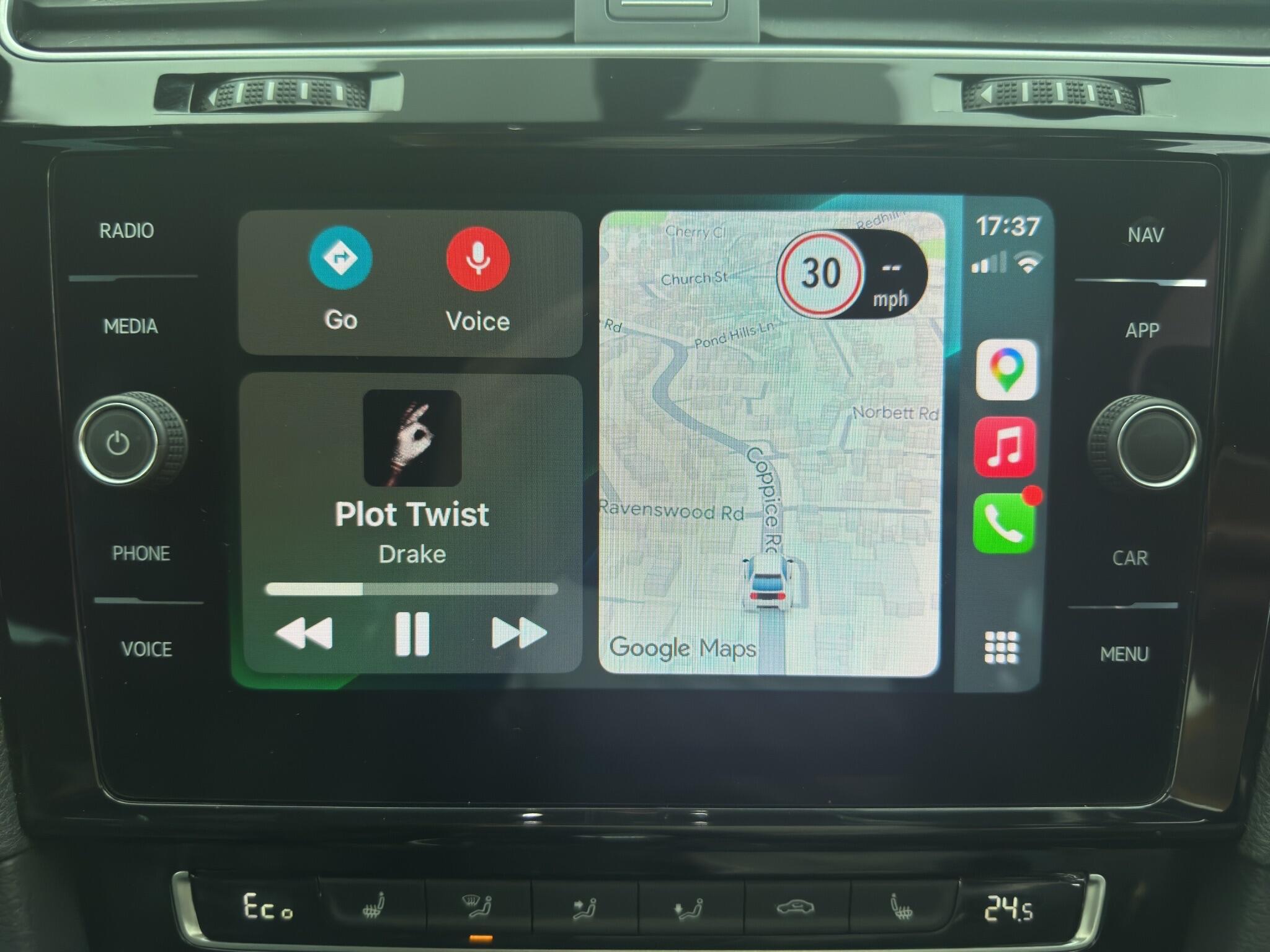 Volkswagen Golf view 18