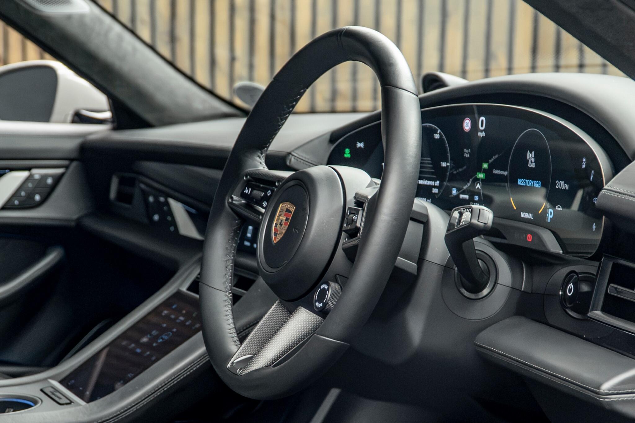 Porsche Taycan view 28