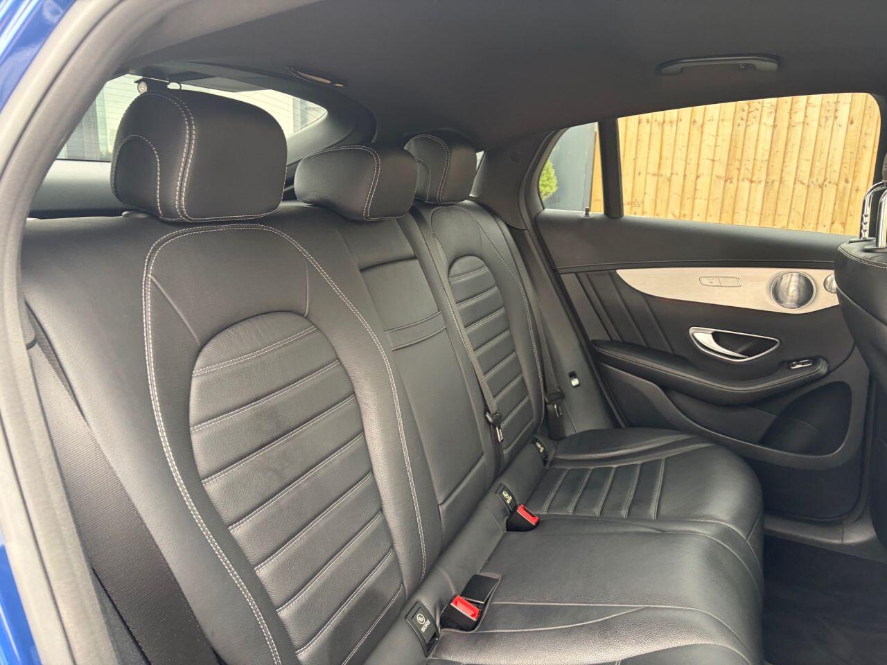 Mercedes-Benz GLC view 28