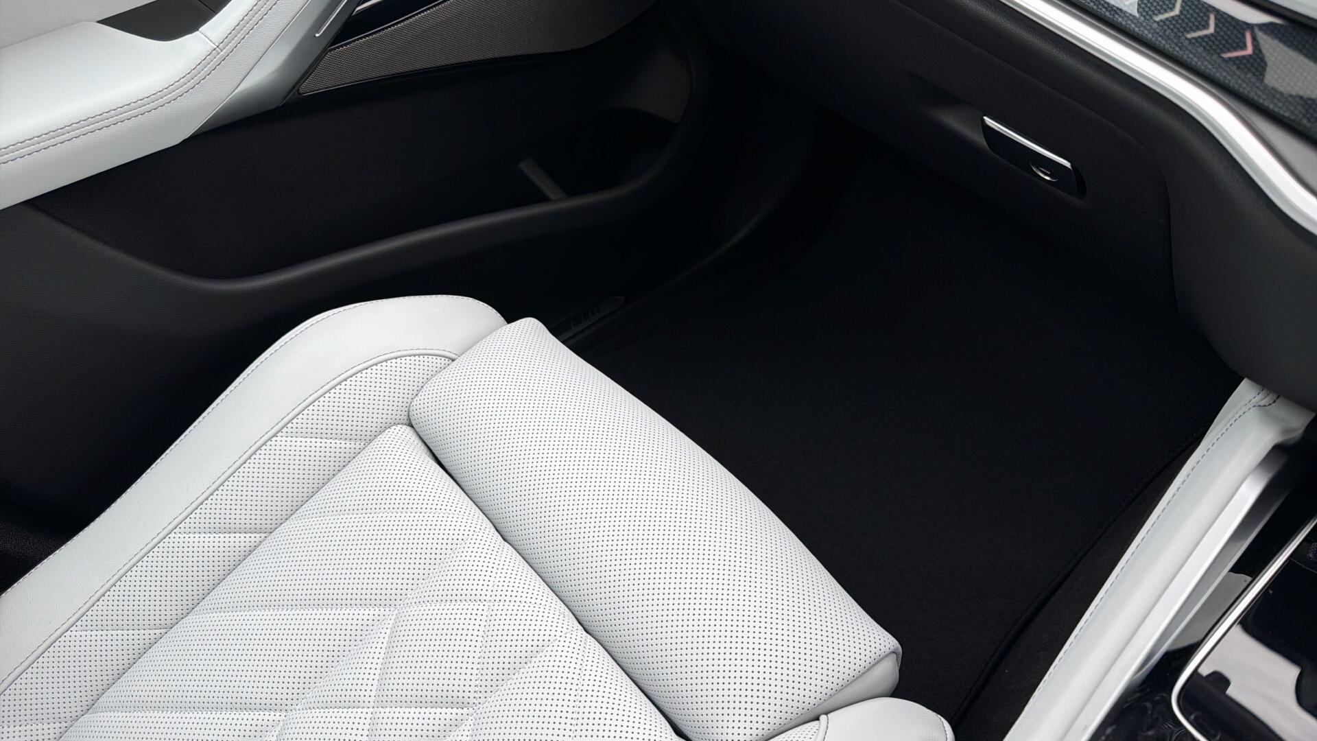 BMW X6 view 70
