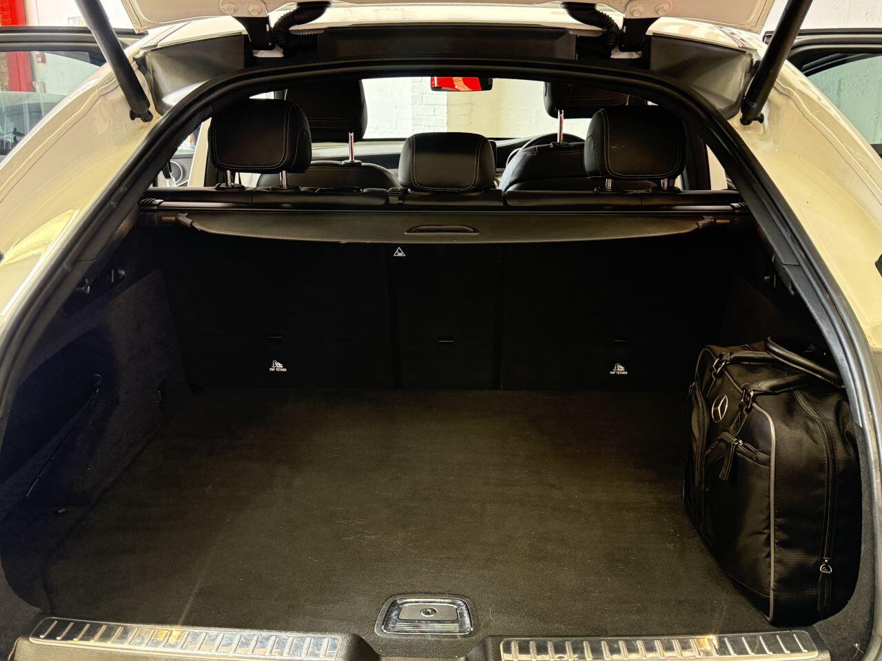 Mercedes-Benz GLC view 17
