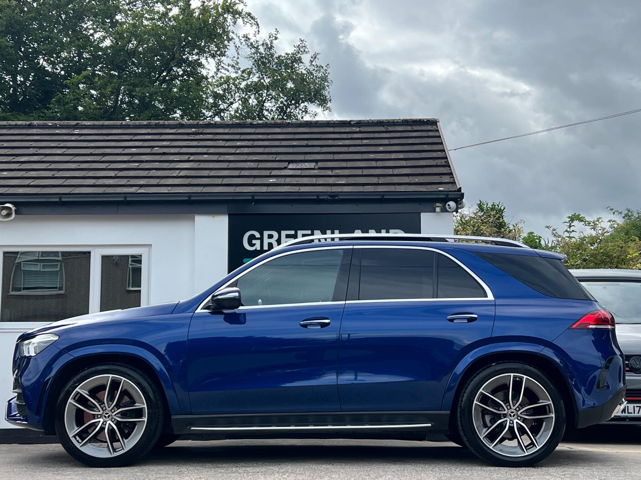 Mercedes-Benz GLE view 31