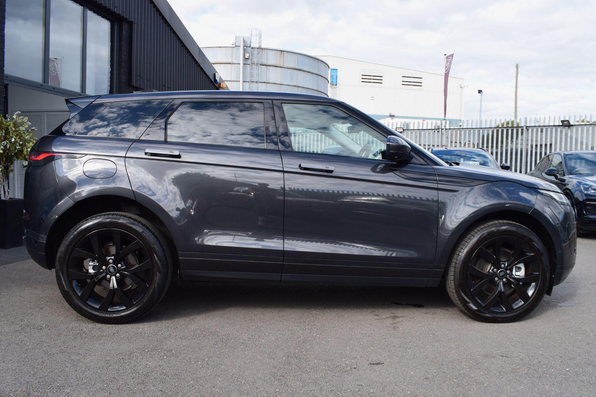 Land Rover Range Rover Evoque view 4