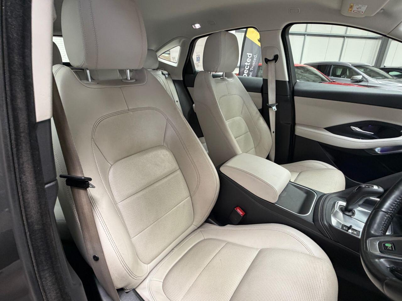 Jaguar E-Pace view 4