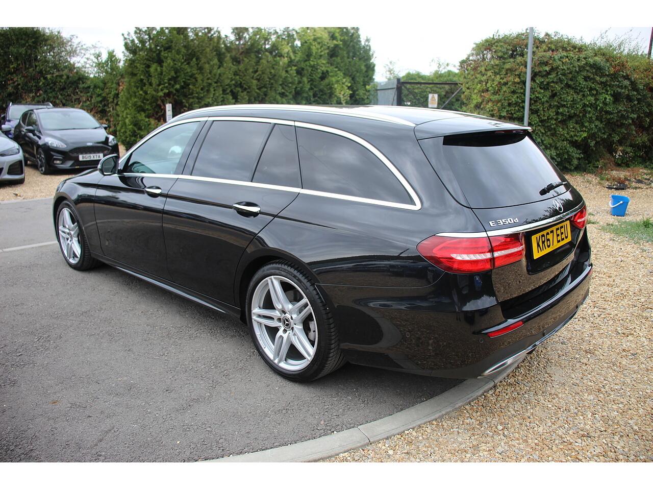 Mercedes-Benz E Class view 9