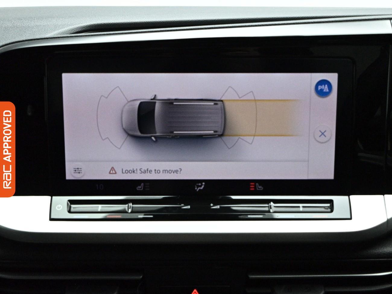 Ford Grand Tourneo Connect view 21