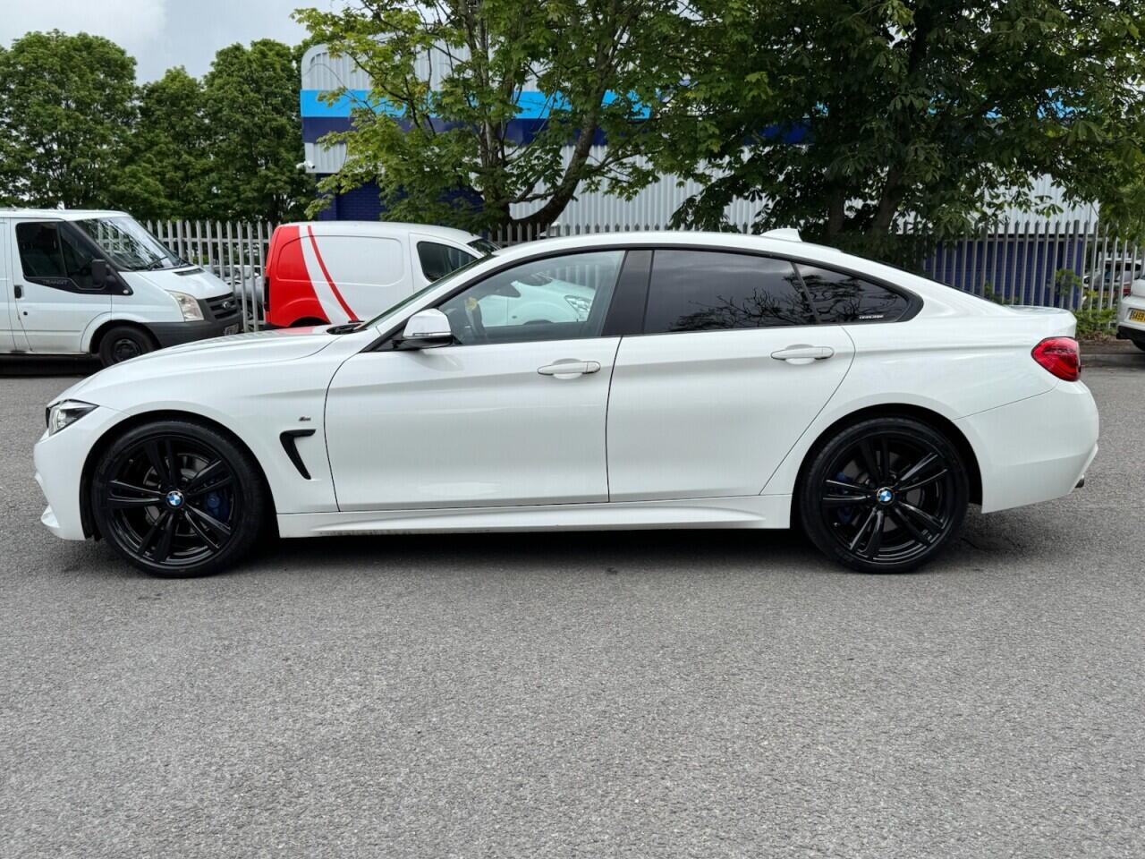 BMW 4 Series view 6