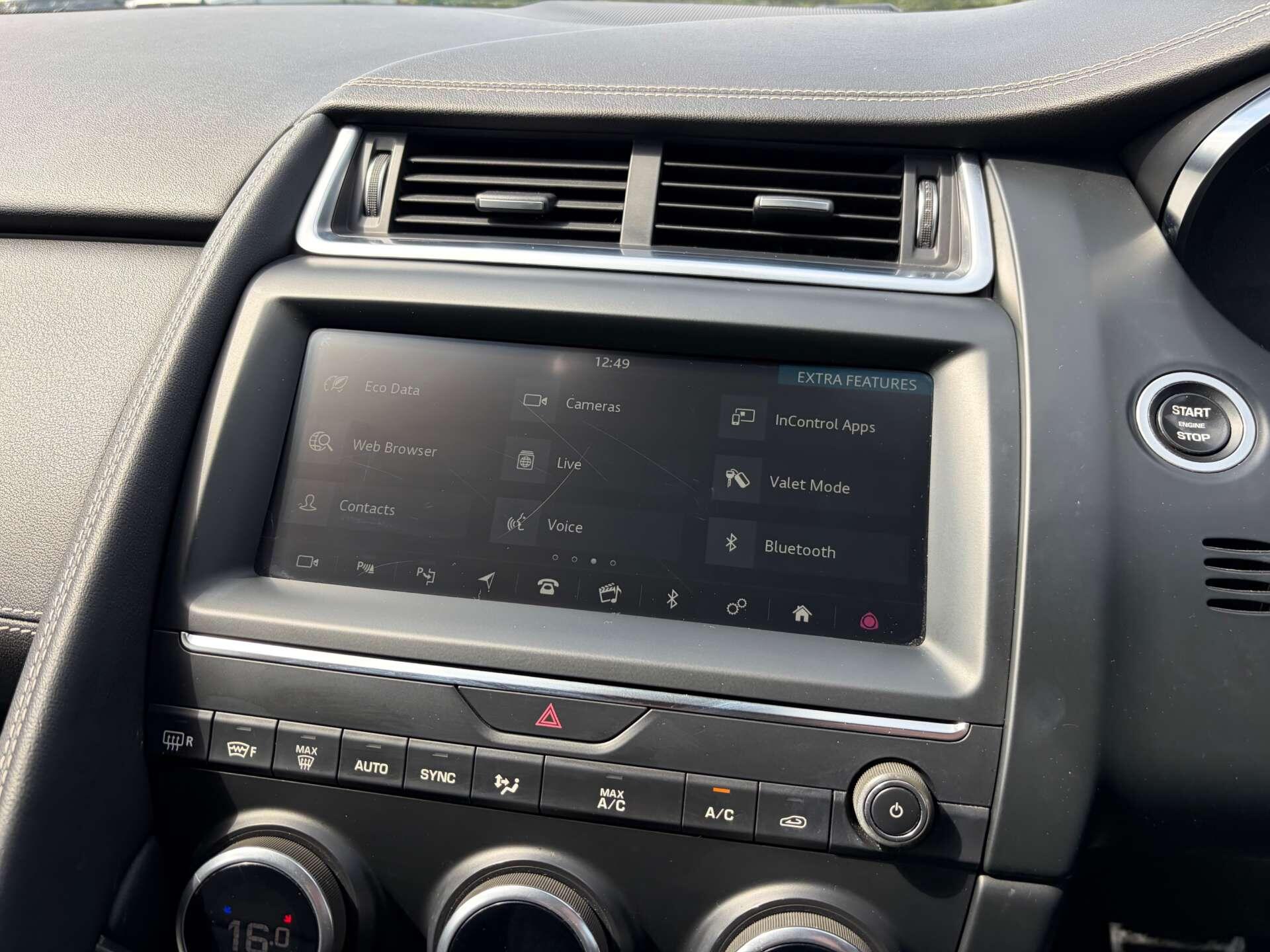 Jaguar E-Pace view 55