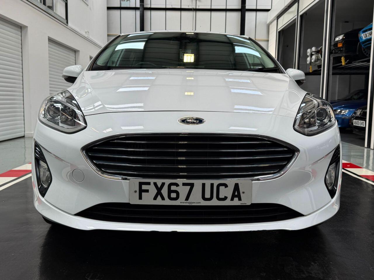 Ford Fiesta view 13