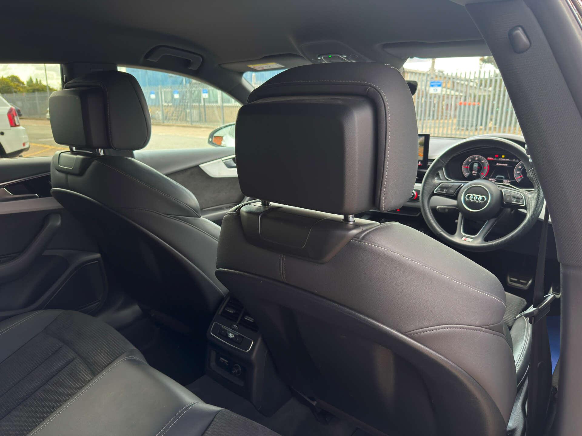 Audi A5 view 31