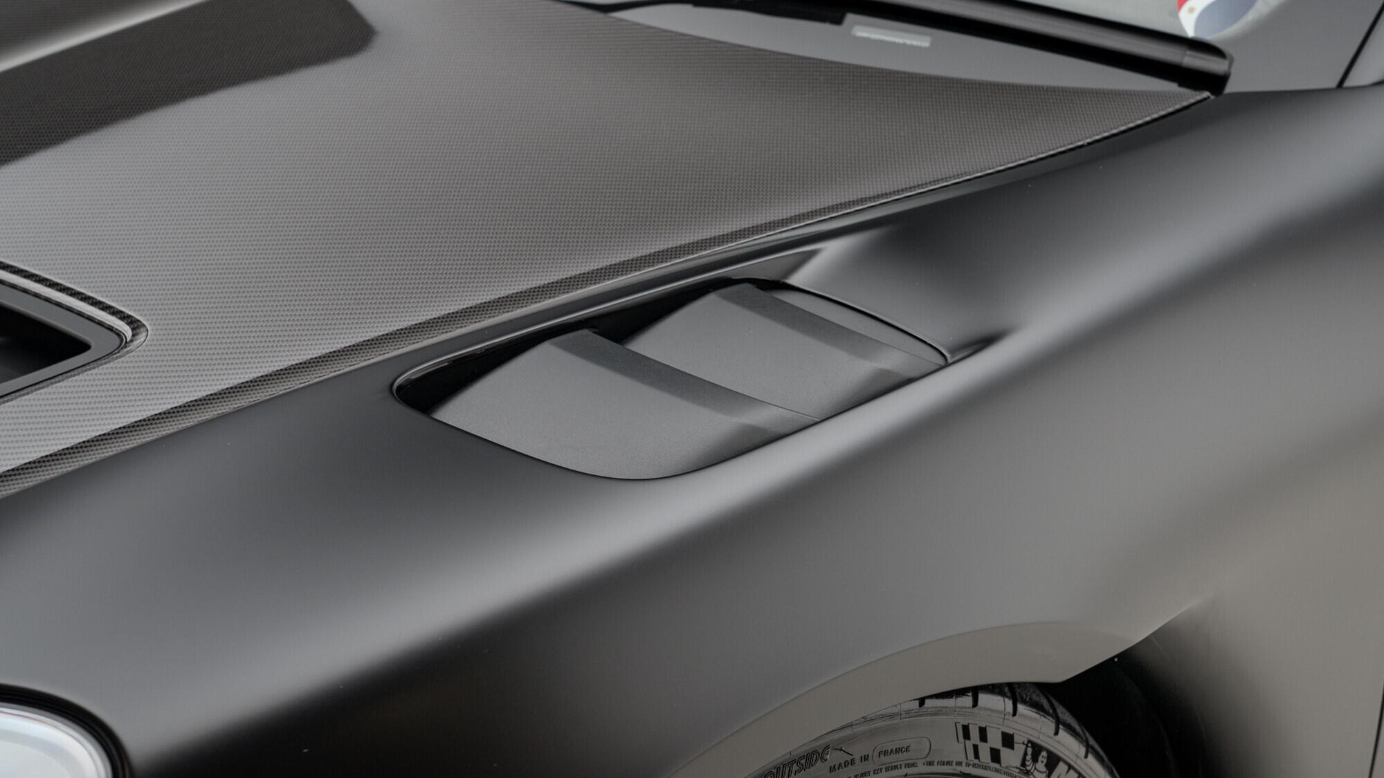 Porsche 718 Cayman view 15