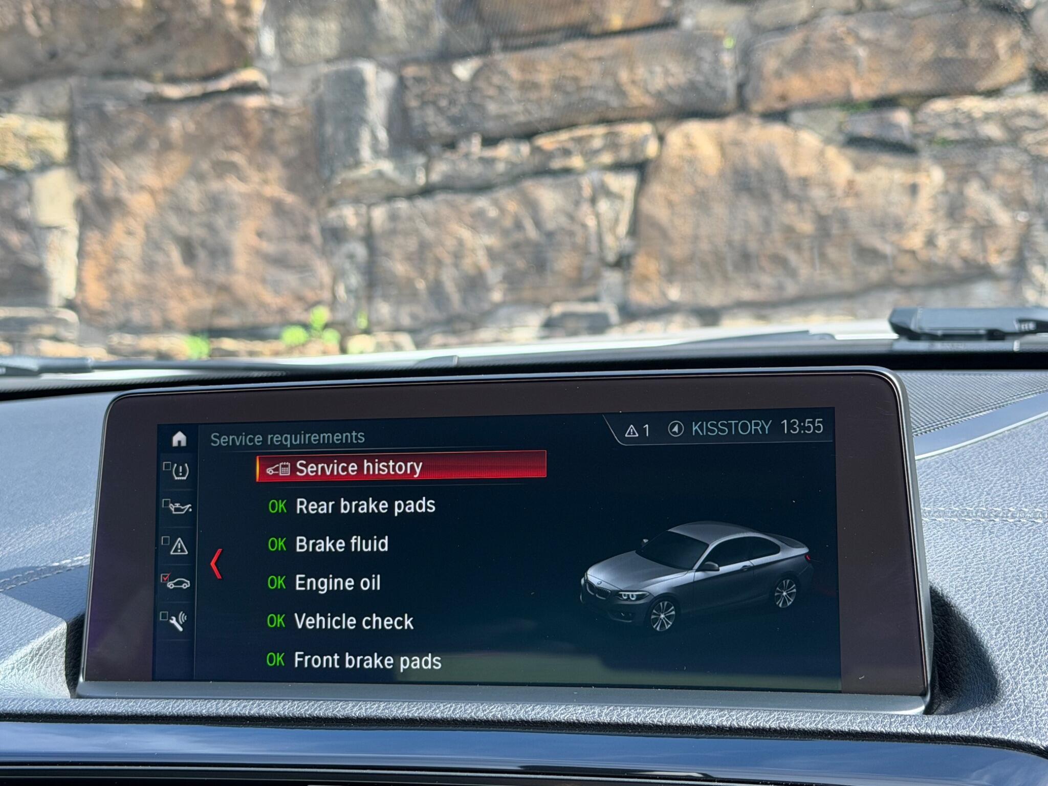 BMW 2 Series view 33