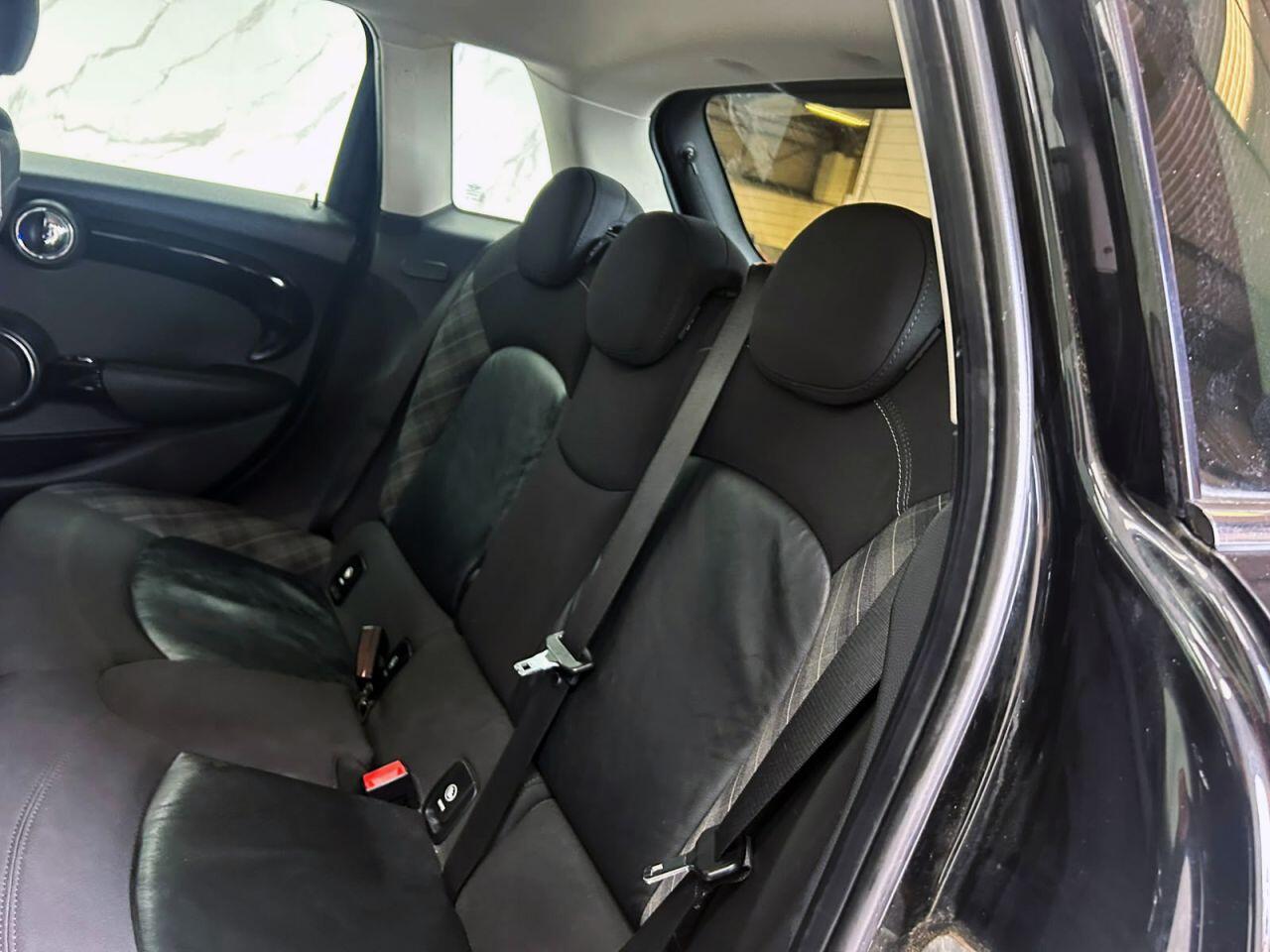 Mini Hatch view 22