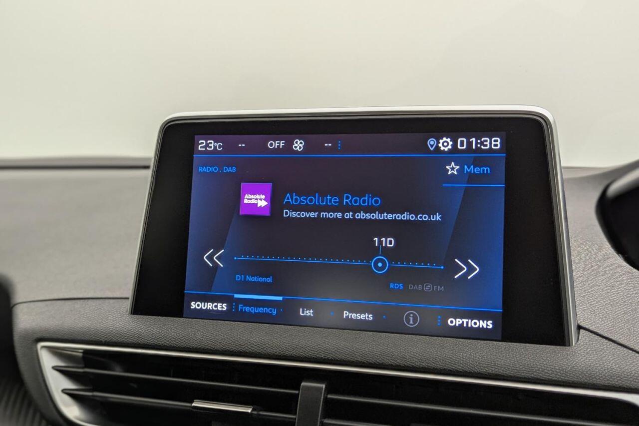 Peugeot 5008 view 13