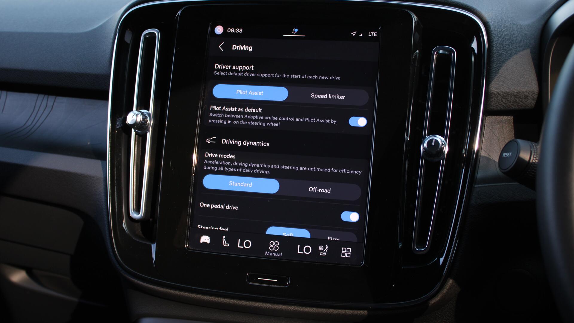 Volvo XC40 view 46