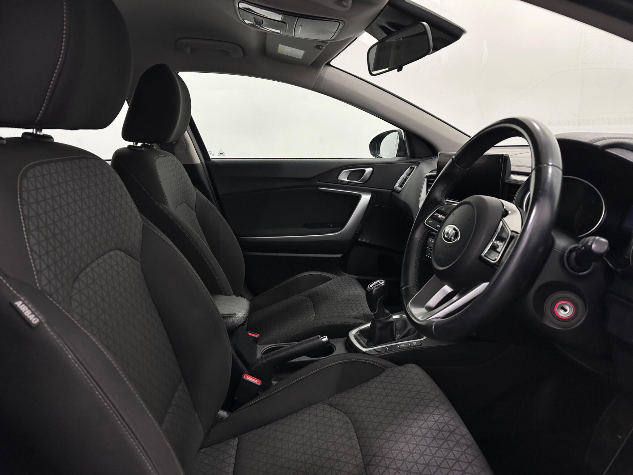 Kia Ceed view 31