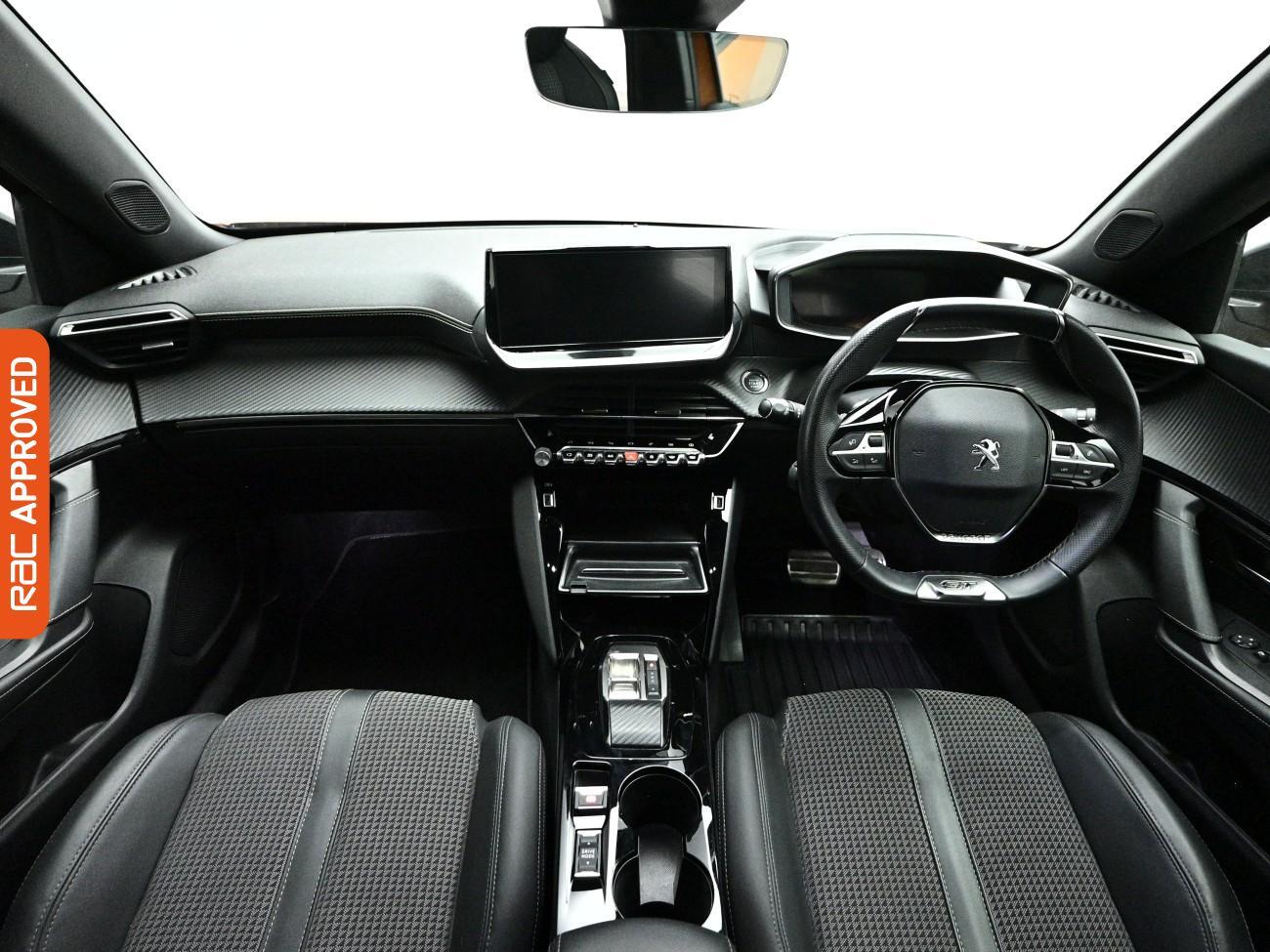 Peugeot e-2008 view 2