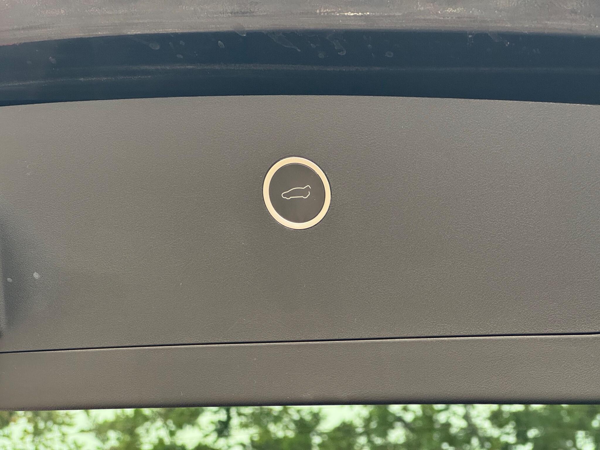 Tesla Model X view 59