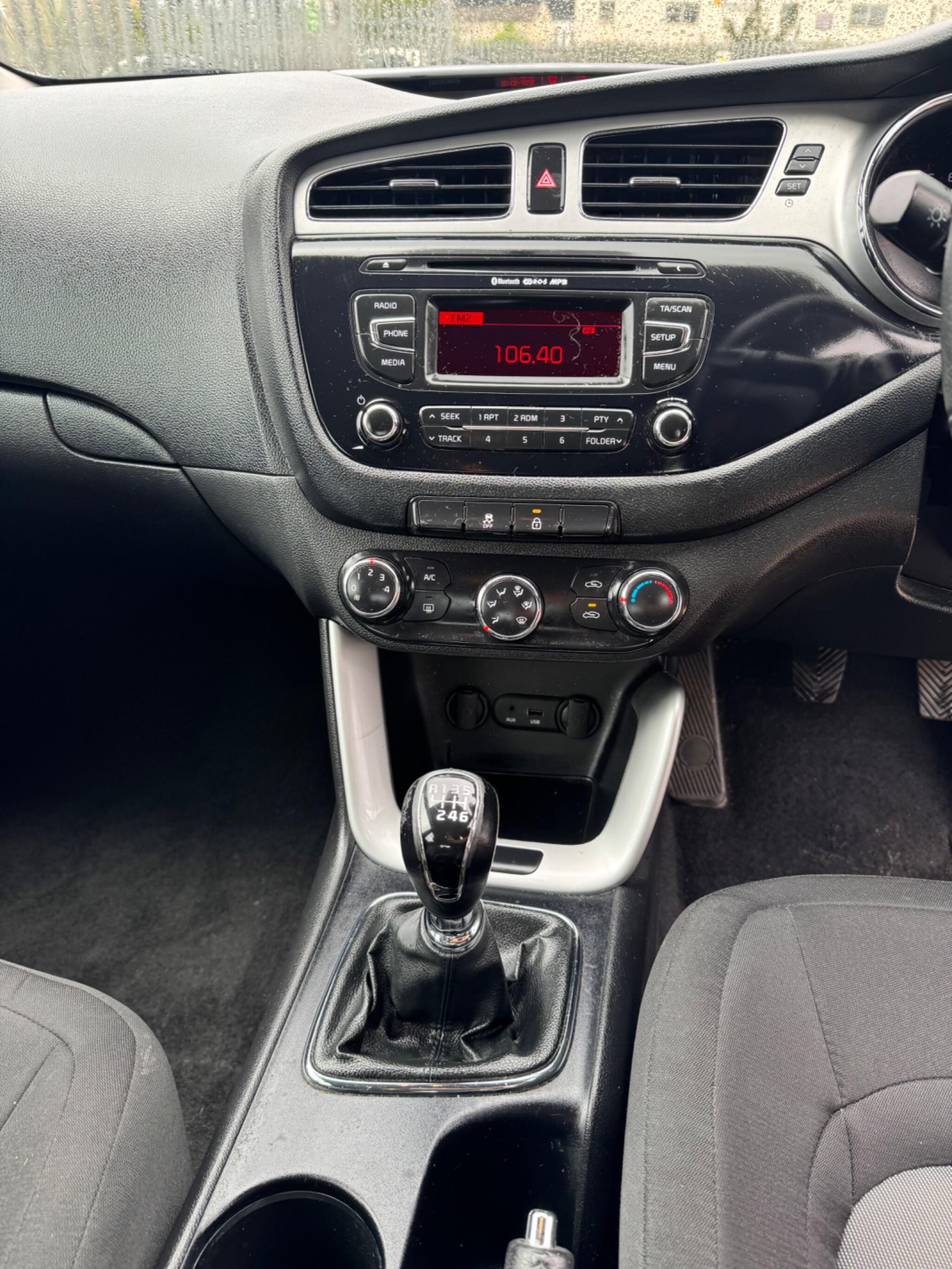 Kia Ceed view 44