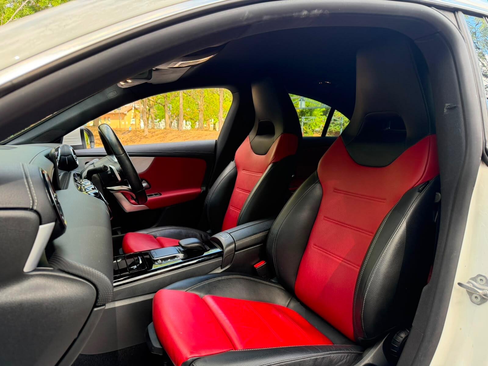 Mercedes-Benz Cla view 13