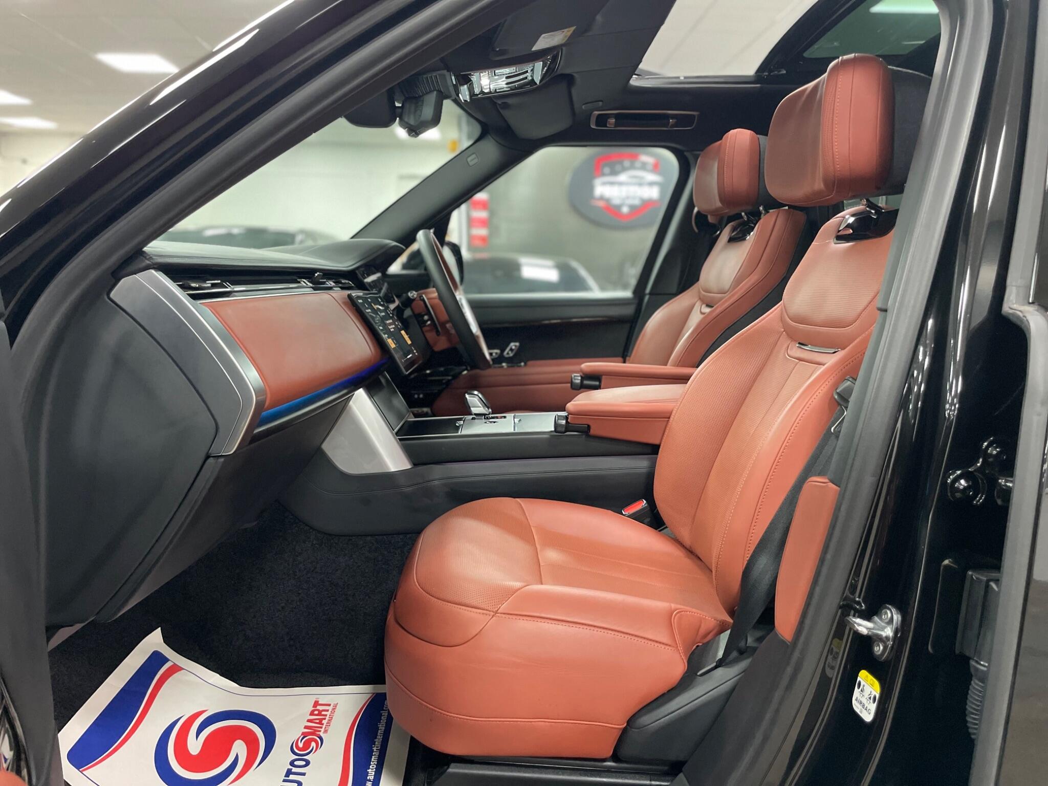 Land Rover Range Rover view 55