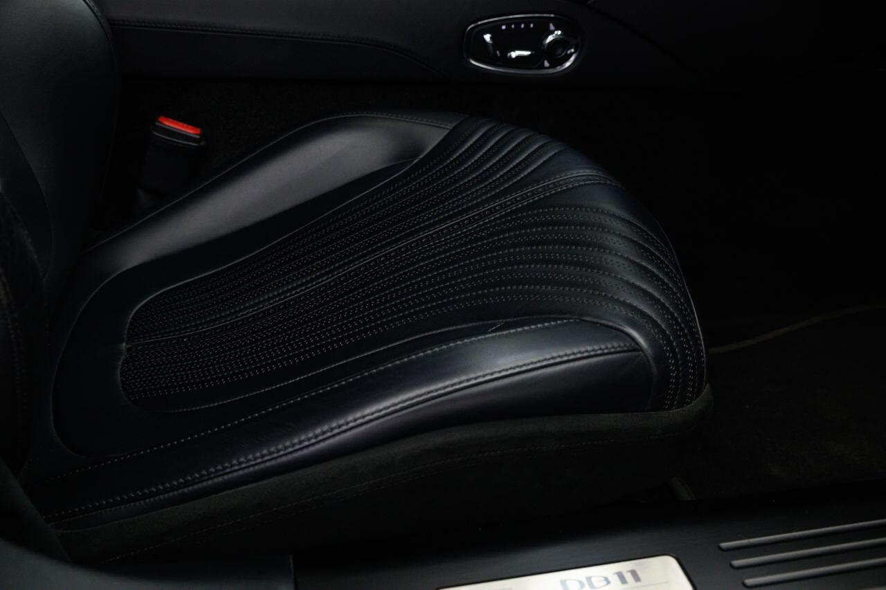 Aston Martin DB11 view 25