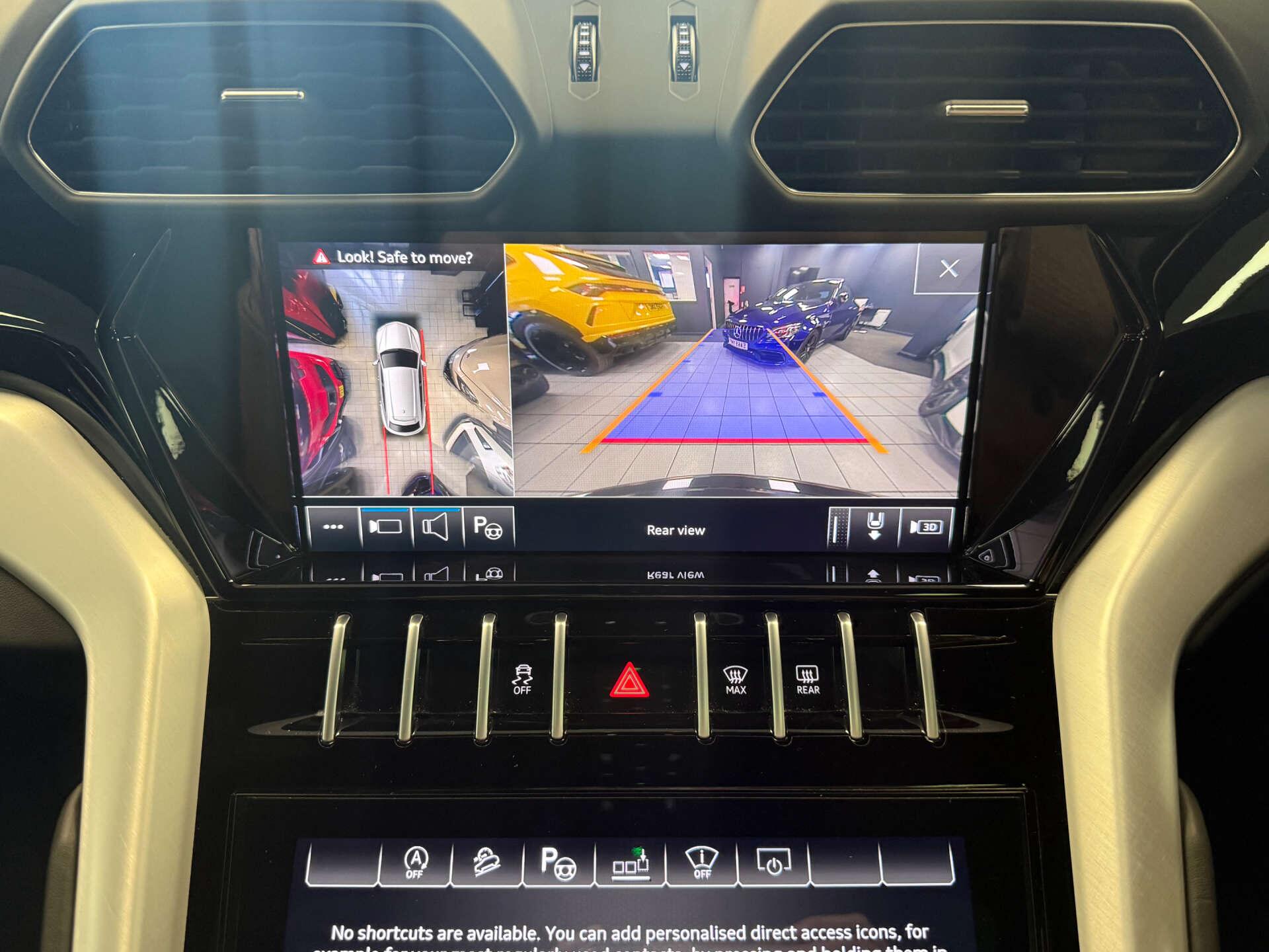 Lamborghini Urus view 21