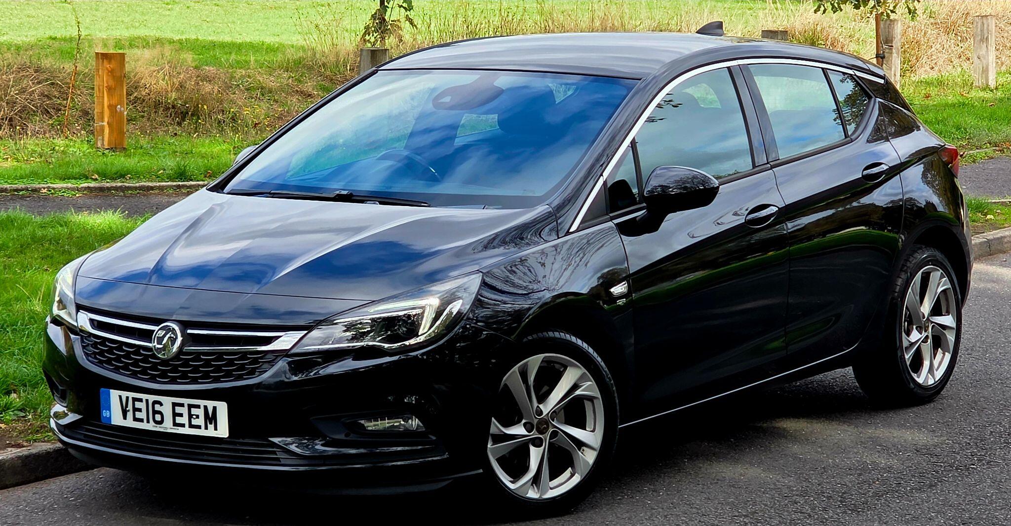 Vauxhall Astra view 18