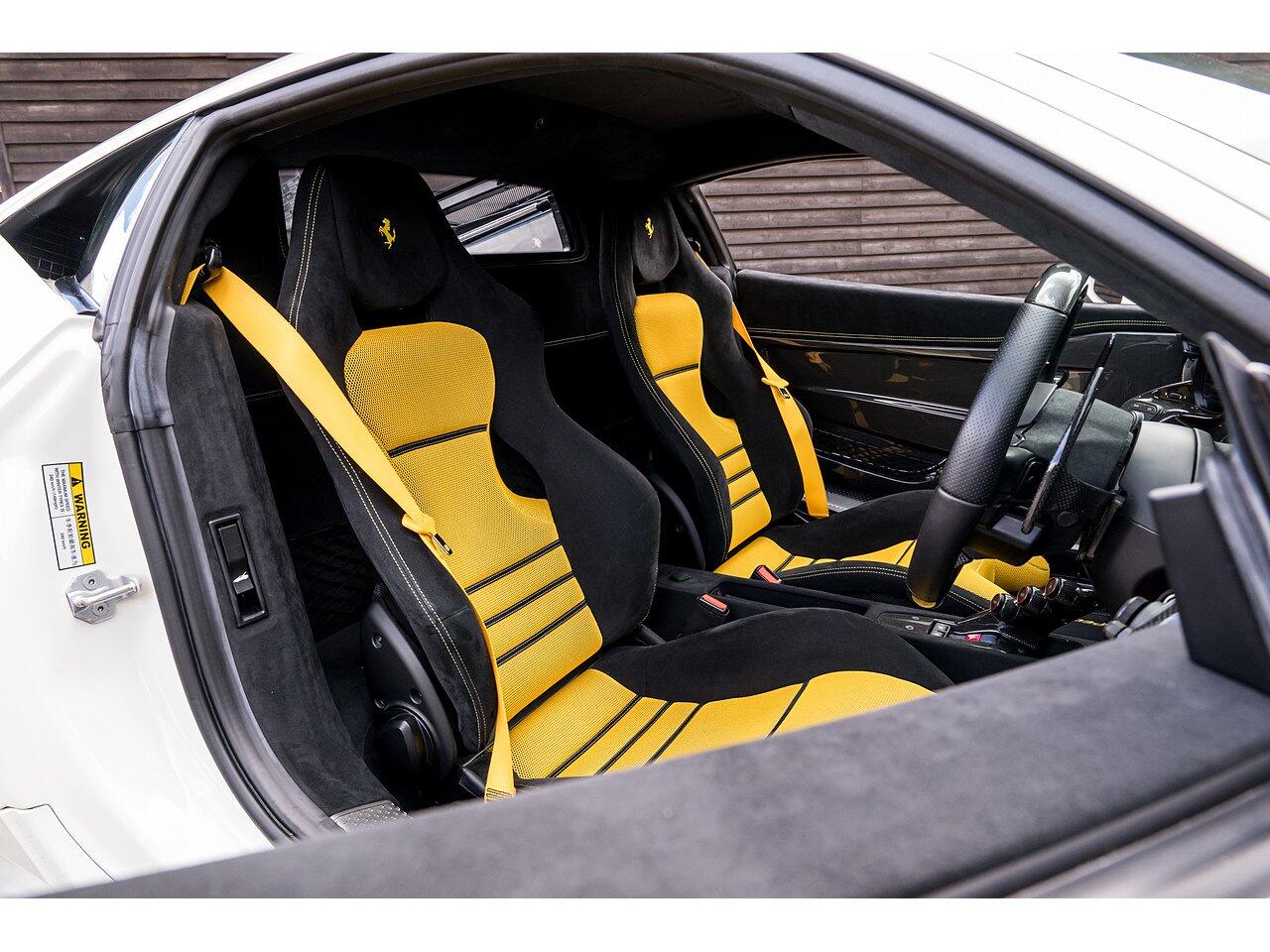 Ferrari 458 view 21