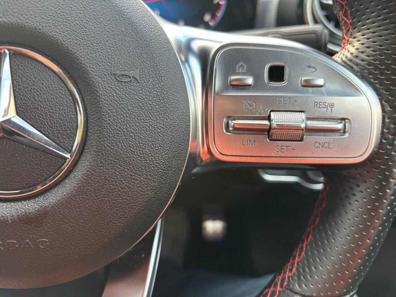 Mercedes-Benz A-Class view 24